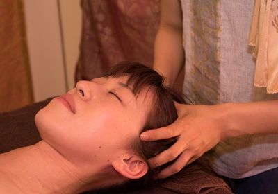 頭皮からリフトアップフェイシャル